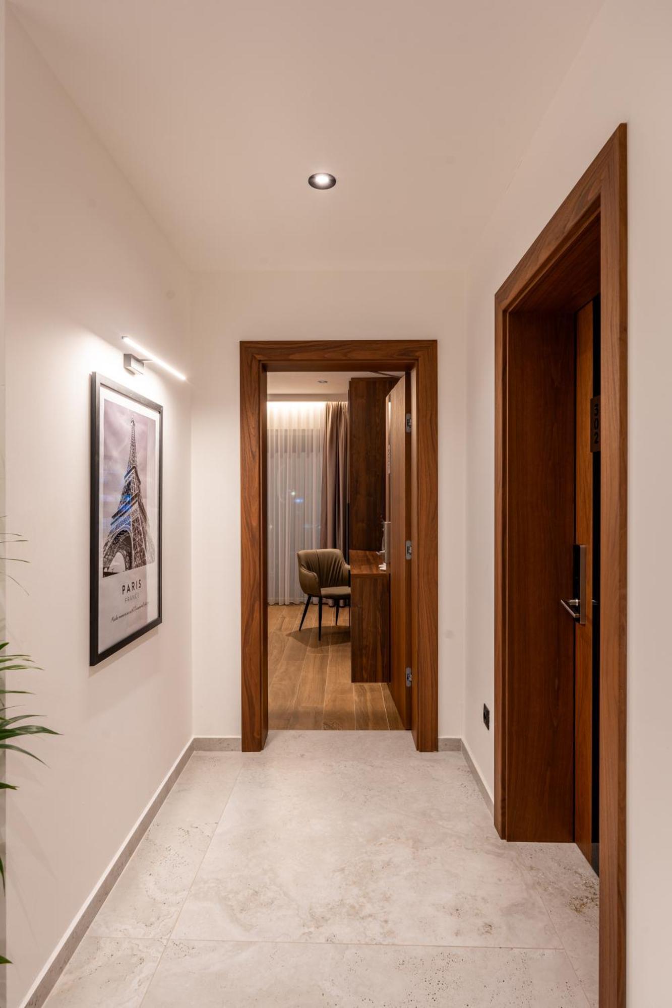 Ruby Hotel Prishtina Prishtinë Ngoại thất bức ảnh