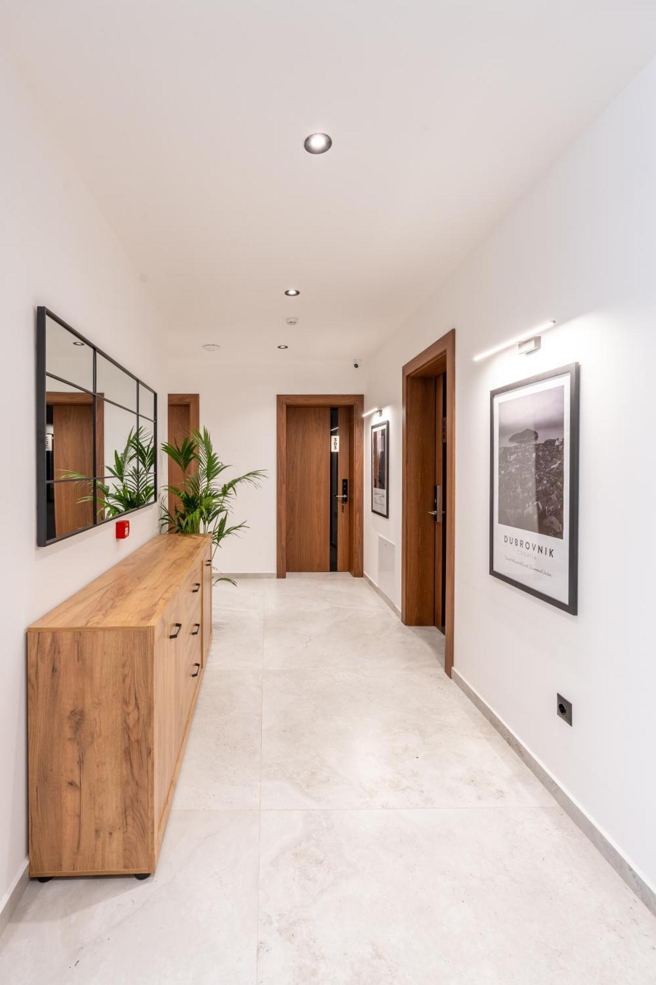Ruby Hotel Prishtina Prishtinë Ngoại thất bức ảnh