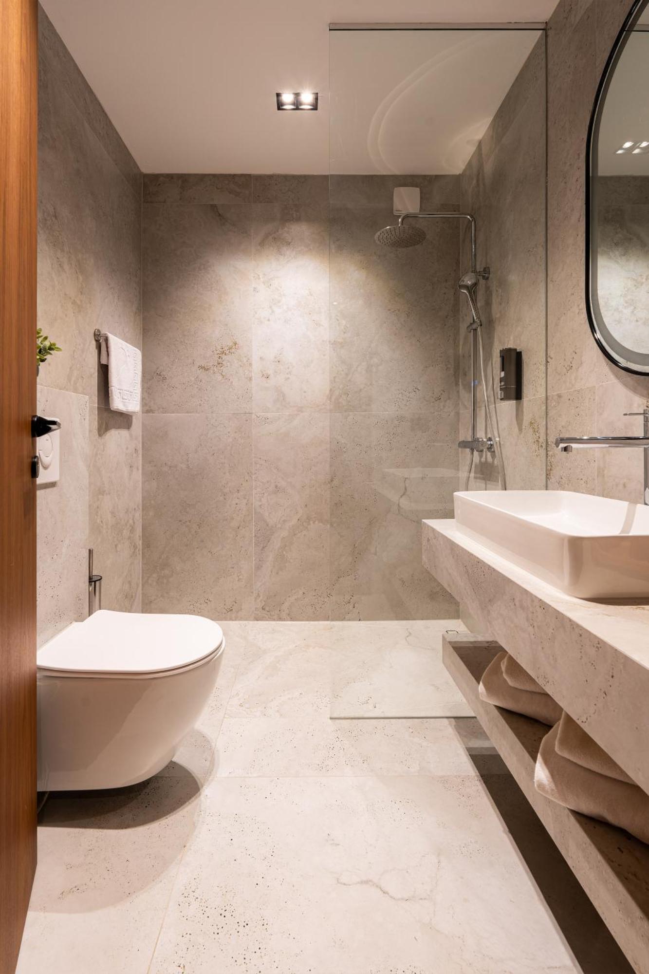 Ruby Hotel Prishtina Prishtinë Ngoại thất bức ảnh