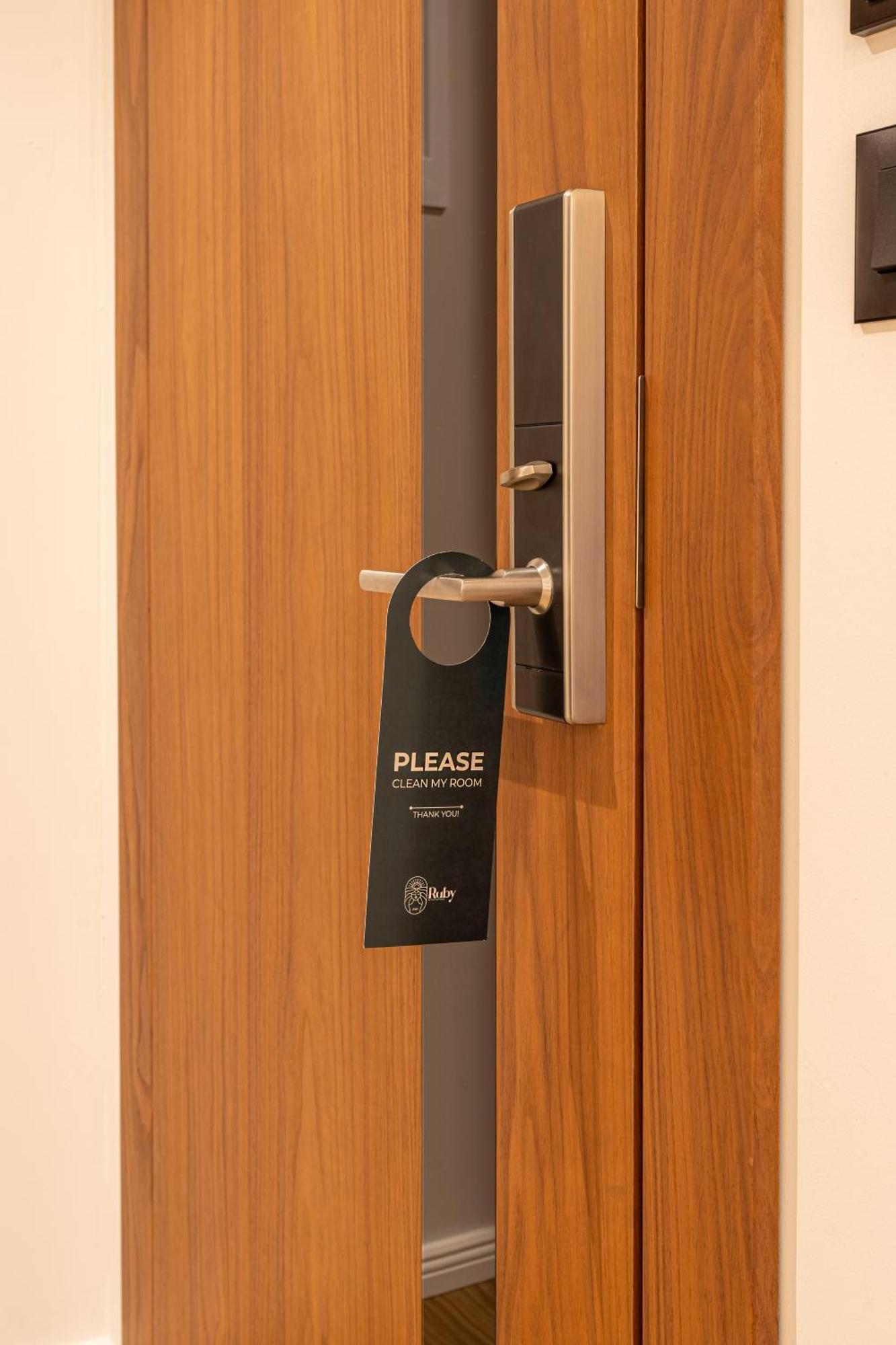 Ruby Hotel Prishtina Prishtinë Ngoại thất bức ảnh