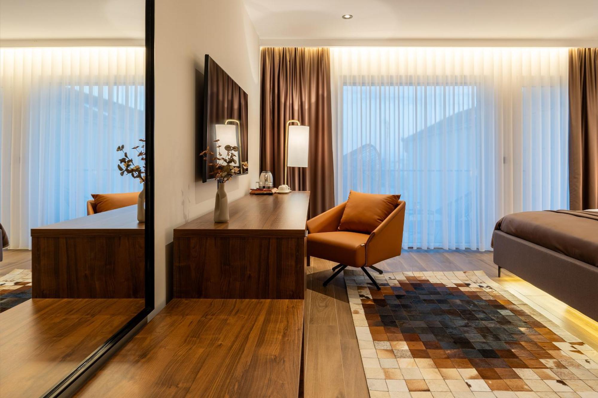 Ruby Hotel Prishtina Prishtinë Ngoại thất bức ảnh