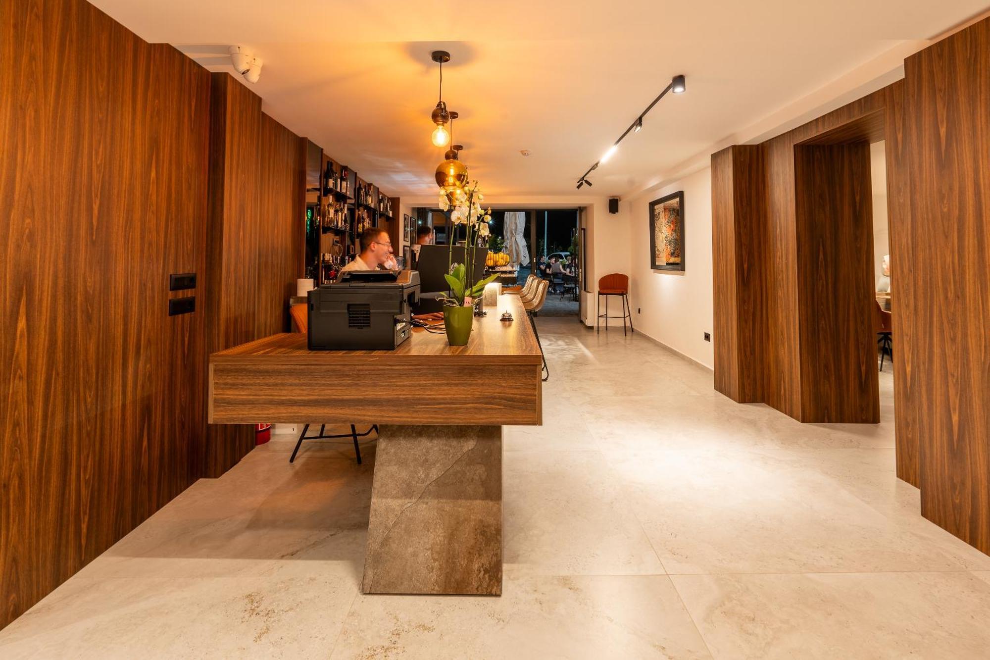 Ruby Hotel Prishtina Prishtinë Ngoại thất bức ảnh